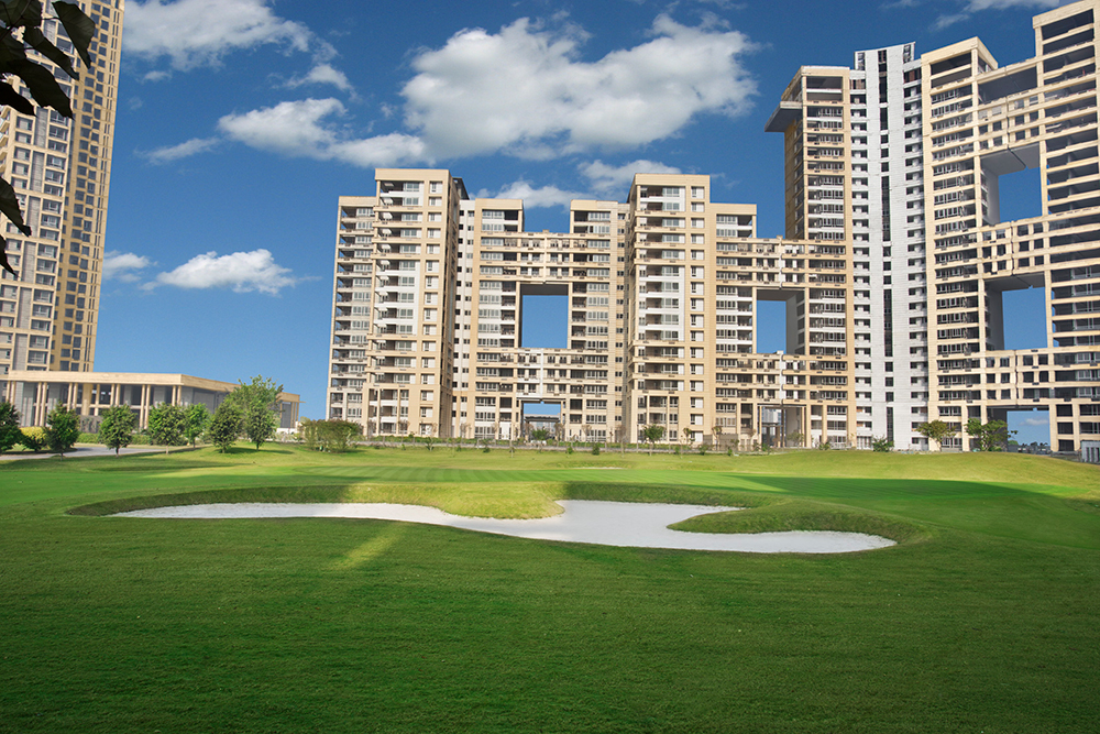 Jaypee Kalypso Court